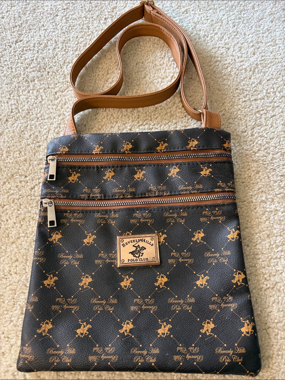 Beverly Hills Polo Club Messenger/ Crossbody Bag